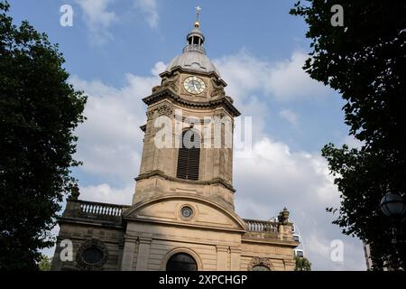 Blick auf das Äußere der St. philip's Cathedral in birmingham, 5. august 2024 vereinigtes Königreich. Stockfoto