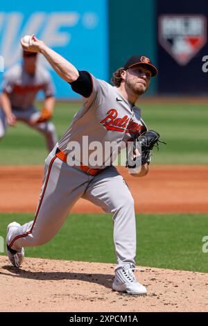 CLEVELAND, OH - 04. AUGUST: Baltimore Orioles Pitcher Corbin Burnes (39) spielt während eines MLB-Spiels gegen die Cleveland Guardians am 4. August 2024 im Progressive Field in Cleveland, Ohio. (Foto: Joe Robbins/Image of Sport) Stockfoto