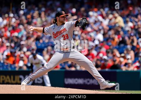 CLEVELAND, OH - 04. AUGUST: Baltimore Orioles Pitcher Corbin Burnes (39) spielt während eines MLB-Spiels gegen die Cleveland Guardians am 4. August 2024 im Progressive Field in Cleveland, Ohio. (Foto: Joe Robbins/Image of Sport) Stockfoto