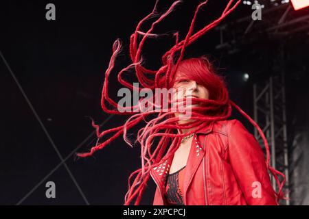 Wacken Open Air 2024 April Art April Art spielten auf dem Wacken Open Air 2024 Wacken Schleswig Holstein Deutschland  JR54970 *** Wacken Open Air 2024 April Art April Art April Art gespielt auf dem Wacken Open Air 2024 Wacken Schleswig Holstein Deutschland JR54970 Stockfoto