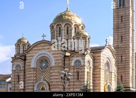 Banja Luka, Bosnien und Herzegowina – Mai 2022: Die Kathedrale Christi des Erlösers wurde von 1993 bis 2004 rekonstruiert. Stockfoto