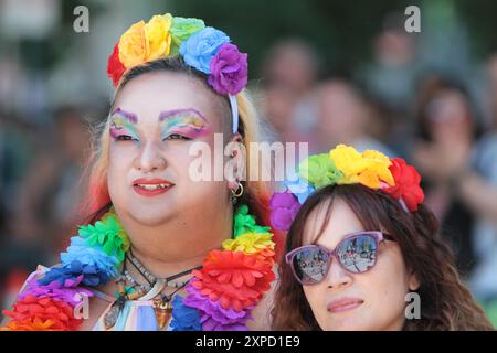 Vancouver, Bc, Kanada. August 2024. Vancouver Pride Parade 2024 am Concord Pacific Place. Die größte Pride Parade in Westkanada und eine der größten in Nordamerika mit rund 150 Einsendungen. (Kreditbild: © Mazyar Asadi/Pacific Press via ZUMA Press Wire) NUR REDAKTIONELLE VERWENDUNG! Nicht für kommerzielle ZWECKE! Stockfoto