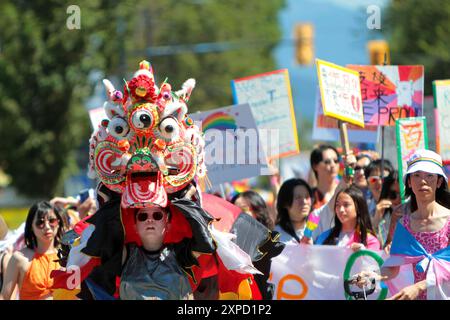 Vancouver, Bc, Kanada. August 2024. Vancouver Pride Parade 2024 am Concord Pacific Place. Die größte Pride Parade in Westkanada und eine der größten in Nordamerika mit rund 150 Einsendungen. (Kreditbild: © Mazyar Asadi/Pacific Press via ZUMA Press Wire) NUR REDAKTIONELLE VERWENDUNG! Nicht für kommerzielle ZWECKE! Stockfoto