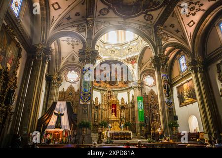 San Juan Bautista Coyoacán Parish, eines der wichtigsten touristischen Zentren in Mexiko-Stadt...(Foto: Luis Gutierrez Norte) Parroquia San Juan Bautista Coyoacán , Centro Turísticos más importantes de la Ciudad de México.​..(Foto: Luis Gutierrez Norte) Stockfoto