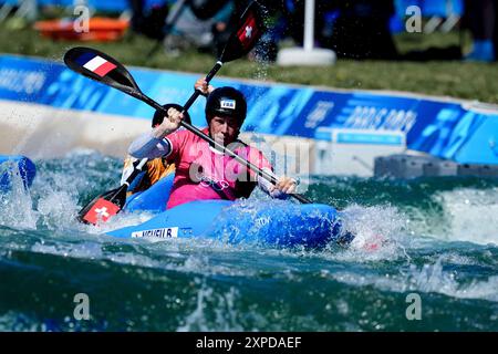 Vaires Sur Marne, Frankreich. August 2024. Boris NEVEU aus Frankreich tritt am 5. August 2024 im Viertelfinale des Kanu-Slalomwettbewerbs im Nautikstadion Vaires-sur-Marne in Vaires-sur-Marne bei den Olympischen Spielen in Paris am 5. August 2024 an. Foto: Julien Poupart/ABACAPRESS. COM Credit: Abaca Press/Alamy Live News Stockfoto