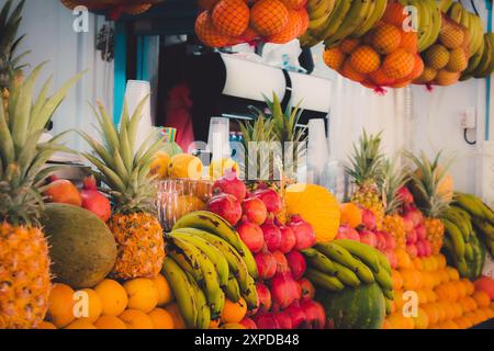 Ein gesunder Smoothie-Shop für Obst Stockfoto
