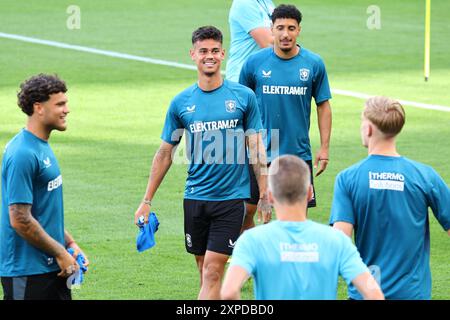 Salzburg, Österreich. August 2024. SALZBURG, 05-08-2024, Fußball UEFA Champions League, Qualifikation, Red Bull Salzburg gegen den FC Twente. Pers-Konferenz und -Schulung. Mees Hilgers (Twente) Credit: Pro Shots/Alamy Live News Stockfoto