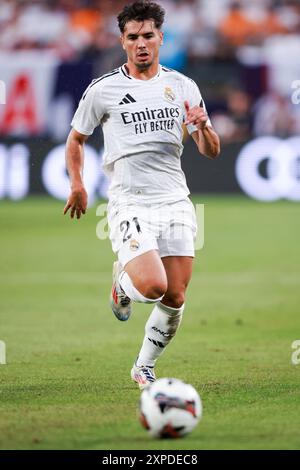 3. August 2024: East Rutherford, NJ, USA; Real Madrid Mittelfeldspieler Brahim Diaz (21) folgt dem Ball während der ersten Halbzeit eines internationalen Freundschaftsspiels Stockfoto