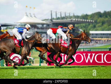 Glorreiche goodwood festiva Qatar, Goodwood Racecourse Sommerpferderennen Stockfoto