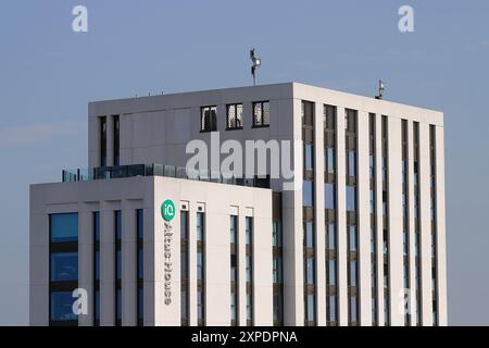 Nahaufnahme des derzeit höchsten Gebäudes in Yorkshire 'Altus House' im Stadtzentrum von Leeds Stockfoto