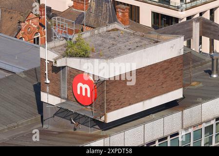 Das Dach des Merrion House Gebäudes im Stadtzentrum von Leeds, West Yorkshire, Großbritannien Stockfoto