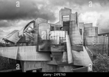 Das Frank Gehry entwarf das Weisman Art Museum an der 333 E River Road in Minneapolis, Minnesota Stockfoto