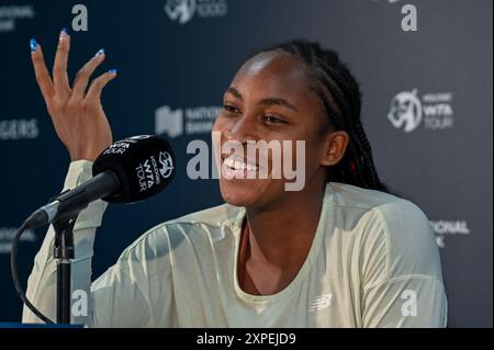 Toronto, Kanada. August 2024. Tennisspieler Coco Gauff nimmt an einer Pressekonferenz bei den WTA 1000 Toronto National Bank Open Teil. Christopher Child/EXimages Credit: EXImages/Alamy Live News Stockfoto