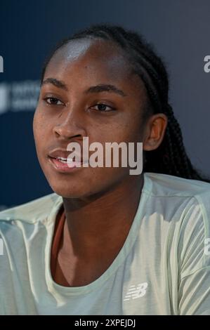 Toronto, Kanada. August 2024. Tennisspieler Coco Gauff nimmt an einer Pressekonferenz bei den WTA 1000 Toronto National Bank Open Teil. Christopher Child/EXimages Credit: EXImages/Alamy Live News Stockfoto