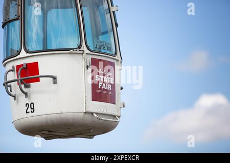 Puyallup, Washington, Vereinigte Staaten - 13. September 2021: Blick auf Skyride-Gondeln auf der Washington State Fair. Stockfoto