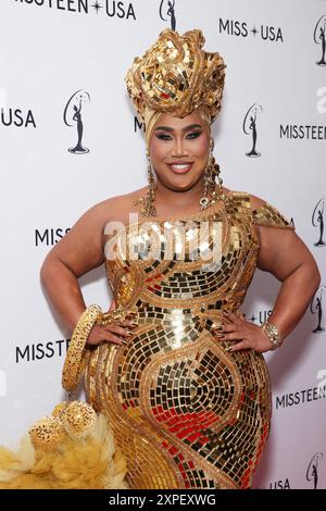 Los Angeles, USA. August 2024. Patrick Starrr nimmt am 4. August 2024 an der 73. Jährlichen Miss USA Pageant im Peacock Theater in Los Angeles Teil. Foto: Crash/imageSPACE Credit: Imagespace/Alamy Live News Stockfoto