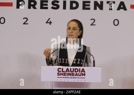 Mexiko-Stadt, Mexiko. August 2024. Claudia Sheinbaum Pardo, die gewählte Kandidatin Mexikos, sprach während einer Pressekonferenz nach einem Treffen mit Gouverneuren der Nordostregion. Am 5. August 2024 in Mexiko-Stadt. (Kreditbild: © Ian Robles/OKULARIS via ZUMA Press Wire) NUR REDAKTIONELLE VERWENDUNG! Nicht für kommerzielle ZWECKE! Quelle: ZUMA Press, Inc./Alamy Live News Stockfoto