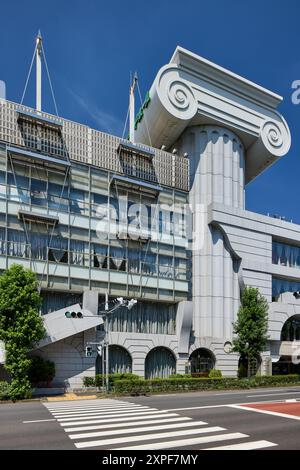 M2-Gebäude, entworfen von Kuma Kengo, 1991; Setagaya, Tokio, Japan Stockfoto