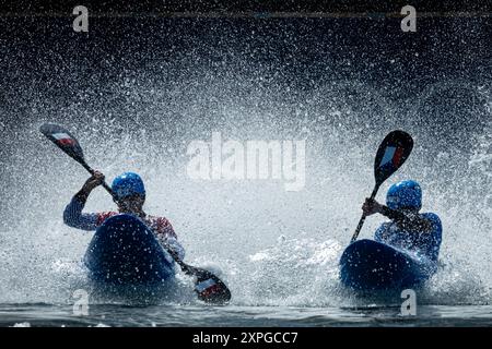 Paris, Frankreich. August 2024. Olympische Spiele, Kajak überquert das Viertelfinale in Vaires Sur Marne. Quelle: ABEL F. ROS Credit: ABEL F. ROS/Alamy Live News Stockfoto