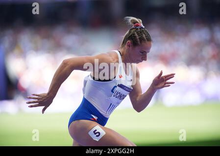 Paris, Frankreich. August 2024. Die tschechische Athletin Lada Vondrova tritt 400 am 6. August 2024 bei den Olympischen Spielen in Paris an. Quelle: Jaroslav Svoboda/CTK Photo/Alamy Live News Stockfoto