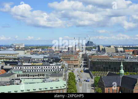 Panoramablick vom Christiansborg Tower, dem heutigen parlament auf der Insel Slotsholmen in Kopenhagen, Dänemark, Skandinavien Stockfoto