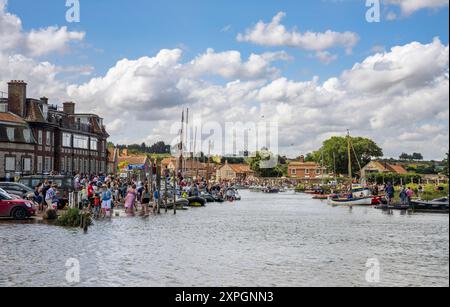 Blakeney Harbour (Norfolk) während der Segelregatta 2024 Stockfoto