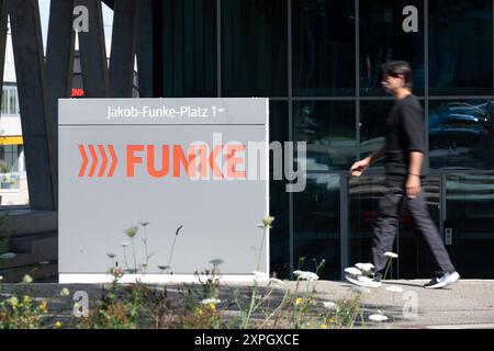 Aussenansicht der Funke Medien Gruppe, Funke Mediengruppe, Verlagshaus, WAZ, der Westen, NRZ, neue Ruhr Zeitung, Zeitungverlag, Jounalismus, Essen, 06.08.2024. *** Außenansicht der Funke Medien Gruppe, Funke Media Group, Verlag, WAZ, der Westen, NRZ, neue Ruhr Zeitung, Zeitungsverlag, Journalismus, Essen, 06 08 2024 Stockfoto