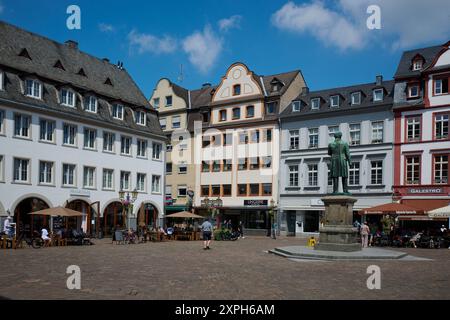 Koblenz, Deutschland - 28. Juli 2024: Jesuitenplatz in Koblenz, Rheinland-Pfalz Stockfoto