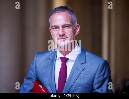 London, Großbritannien. August 2024. Peter Kyle, Staatssekretär für Wissenschaft, Innovation und Technologie, in der Downing Street zu einer Kabinettssitzung. Quelle: Mark Thomas/Alamy Live News Stockfoto