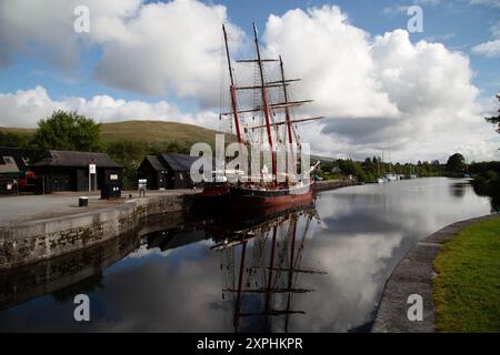 Heringsdrifter Alvei (ursprünglich dampfbetrieben), gebaut in Montrose, Schottland, 1920. Caledonian Canal, Fort William Schottland. Stockfoto