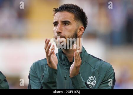 Aveiro, Portugal. August 2024. Goncalo Inacio (Sporting CP) wurde 2024 beim Spiel Supertaca Candido de Oliveira zwischen Sporting CP und FC Porto im Estadio Municipal de Aveiro gesehen. Endstand; Sporting CP 3:4 FC Porto. Quelle: SOPA Images Limited/Alamy Live News Stockfoto