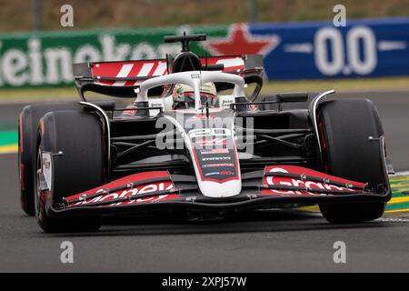 Mogyorod, Ungarn. Juli 2024. Formel 1 großer Preis von Ungarn in Hungaroring, Ungarn. Im Bild: #20 Kevin Magnussen (DEN) vom MoneyGram Haas F1 Team in Haas VF-24 © Piotr Zajac/Alamy Live News Stockfoto