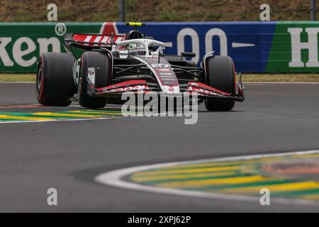 Mogyorod, Ungarn. Juli 2024. Formel 1 großer Preis von Ungarn in Hungaroring, Ungarn. Im Bild: #27 Nico Hulkenberg (DE) vom MoneyGram Haas F1 Team in Haas VF-24 © Piotr Zajac/Alamy Live News Stockfoto