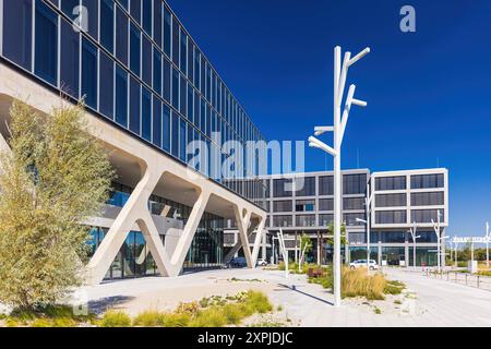 FLUGHAFEN MÜNCHEN, DEUTSCHLAND - 8. AUGUST 2024: AirportAcademy am LabCampus in der Nähe des Münchner Flughafens MUC. Die neue AirportAcademy am Flughafen München ist die SEC Stockfoto