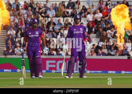 Leeds, 4. August 2024. Nicholas Pooran und Graham Clark schlagen für Northern Superchargers Männer gegen Manchester Originals Männer in The Hundred in Headingley. Quelle: Colin Edwards Stockfoto