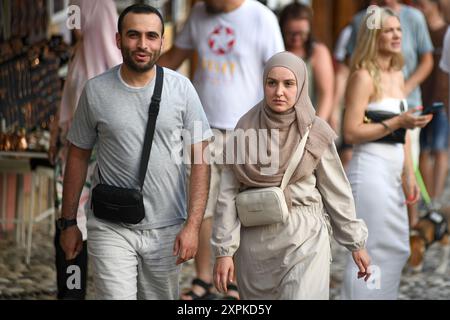 Muslimisches Paar in Mostar. Bosnien und Herzegowina Stockfoto