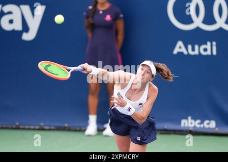 Toronto, Kanada. August 2024. Luisa Stefani aus Brasilien am 1. Tag der National Bank Open in Toronto, Kanada am Dienstag, den 6. August 2024. (Foto: Michael Chisholm/SIPA USA) Credit: SIPA USA/Alamy Live News Stockfoto