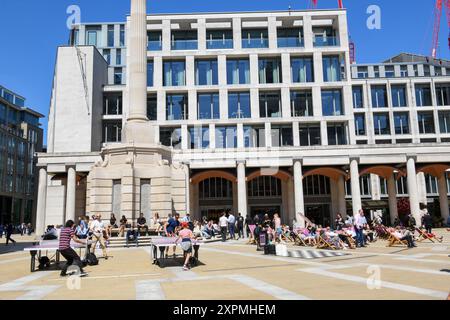 London, England - 18. Mai 2024: Blick auf die Gebäude in London auf England Stockfoto
