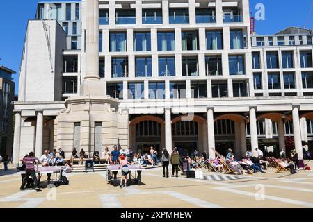 London, England - 18. Mai 2024: Blick auf die Gebäude in London auf England Stockfoto