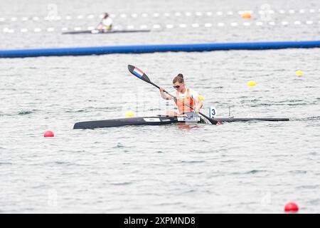 Paris, Frankreich. August 2024. PARIS, FRANKREICH - 7. AUGUST: Selma Konijn aus den Niederlanden tritt 500 am 12. Tag der Canoe Sprint - Olympischen Spiele Paris 2024 im Nautikstadion Vaires-Sur-Marne am 7. August 2024 in Paris an. (Foto von Andre Weening/Orange Pictures) Credit: Orange Pics BV/Alamy Live News Stockfoto