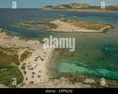 Luftaufnahme der Spaggia La Pelosa in der Nähe von Stintino, Sardegna. Hochwertige Fotos Stockfoto