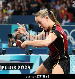 Porte Maillot, Frankreich. August 2024. Olympische Spiele 2024 in Paris: Tischtennis Frauen Team Singles QR Finals Deutschland gewann 3-1 KAUFMANN - GER im Bild Credit: Seshadri SUKUMAR/Alamy Live News Stockfoto
