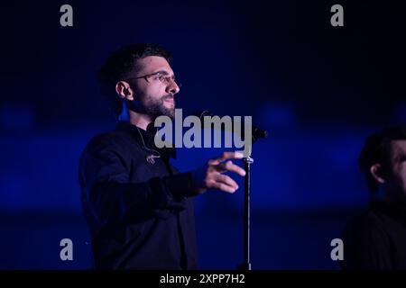 Piero Barone (Il Volo) tritt live im Anfiteatro degli Scavi für die Tutti per UNO CAPOLAVORO Tour auf. Stockfoto