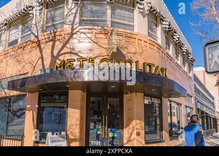 Cheyenne, WY, USA-1. März 2024: Art déco-Gebäude im historischen Stadtteil der Hauptstadt des Bundesstaates. Stockfoto