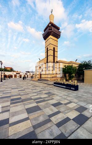 Die Moschee in Yanbuʿ al-Bahr, auch bekannt als Yanbu, Yambo oder Yenbo, ist ein wichtiger Hafen am Roten Meer mit der historischen Altstadt Saudi-Arabiens Stockfoto