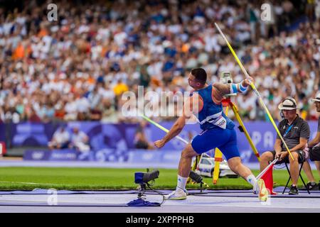 Paris, Ile de France, Frankreich. August 2024. TEURA'ITERA'i TUPAIA (FRA) aus Frankreich, tritt bei den Olympischen Sommerspielen 2024 in Paris im Stadion Stade de France an. (Kreditbild: © Walter Arce/ZUMA Press Wire) NUR REDAKTIONELLE VERWENDUNG! Nicht für kommerzielle ZWECKE! Stockfoto