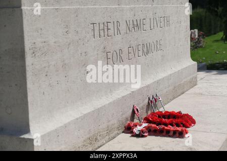 Der Essex Farm Cemetery ist ein Begräbnisgelände der Commonwealth war Graves Commission im Ersten Weltkrieg auf der John McCrae Memorial Site in der Nähe von Ypern, Belgien. Stockfoto