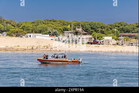 Kleines Schiff der US-Küstenwache auf Patrouille in montauk, ny Stockfoto