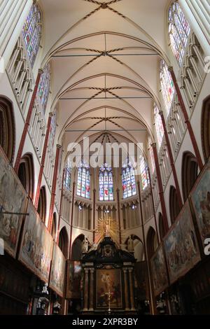 Die Kathedrale St. Salvator, auch bekannt als Kathedrale des Heilands und St. Donat, ist die römisch-katholische Kathedrale von Brügge, Belgien und beherbergt die Brügge Orgel Stockfoto