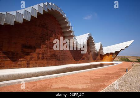 Ysios Weinkellerei entworfen vom Architekten Santiago Calatrava, Laguardia, Rioja Alavesa, Araba, Baskenland, Spanien Stockfoto